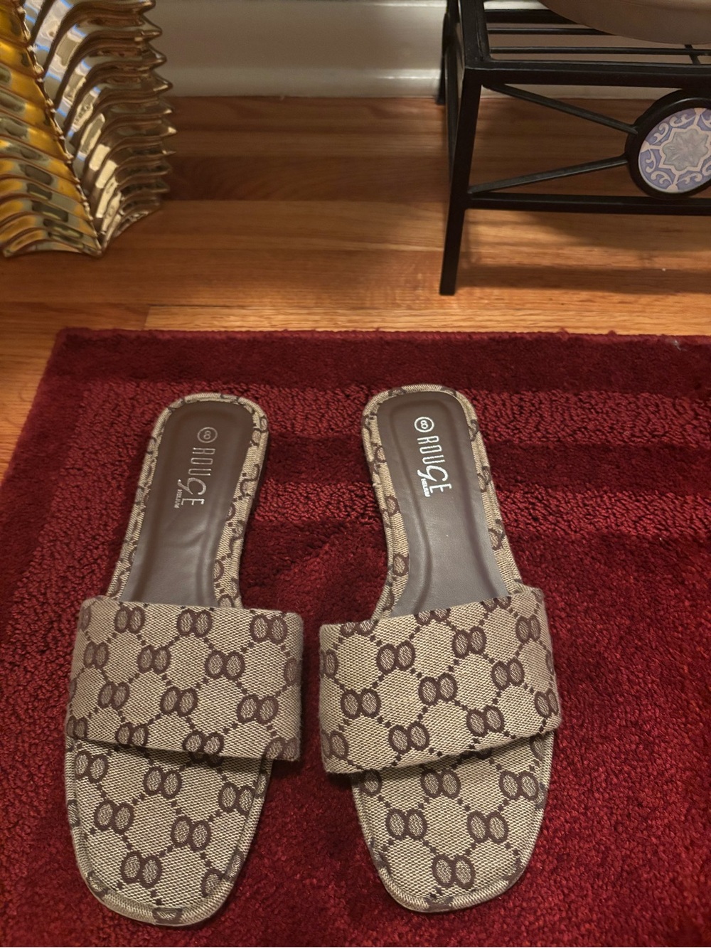 Rouge! Beige Logo-Pattern Slide Mules
